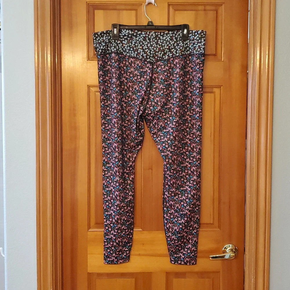 Nike One‎ Floral Patterned Activewear Mid Rise 7/8 Leggings Size 2XL
